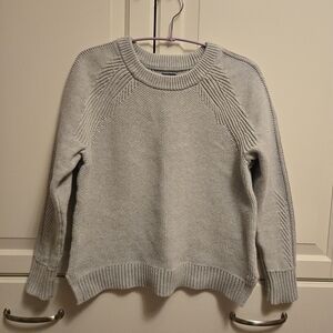 GAP Women's Light Gray Crew Neck Sweater
